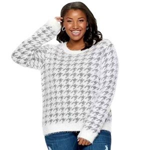 NWT MUDD Scoopneck Houndstooth Shaggy Sweater Black & White L